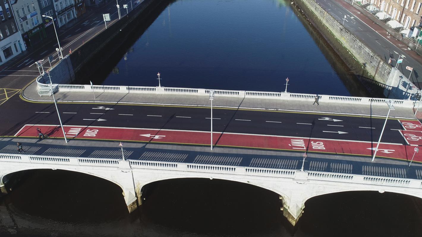 An aerial view of St. Patrick's Bridge in Cork - Hero