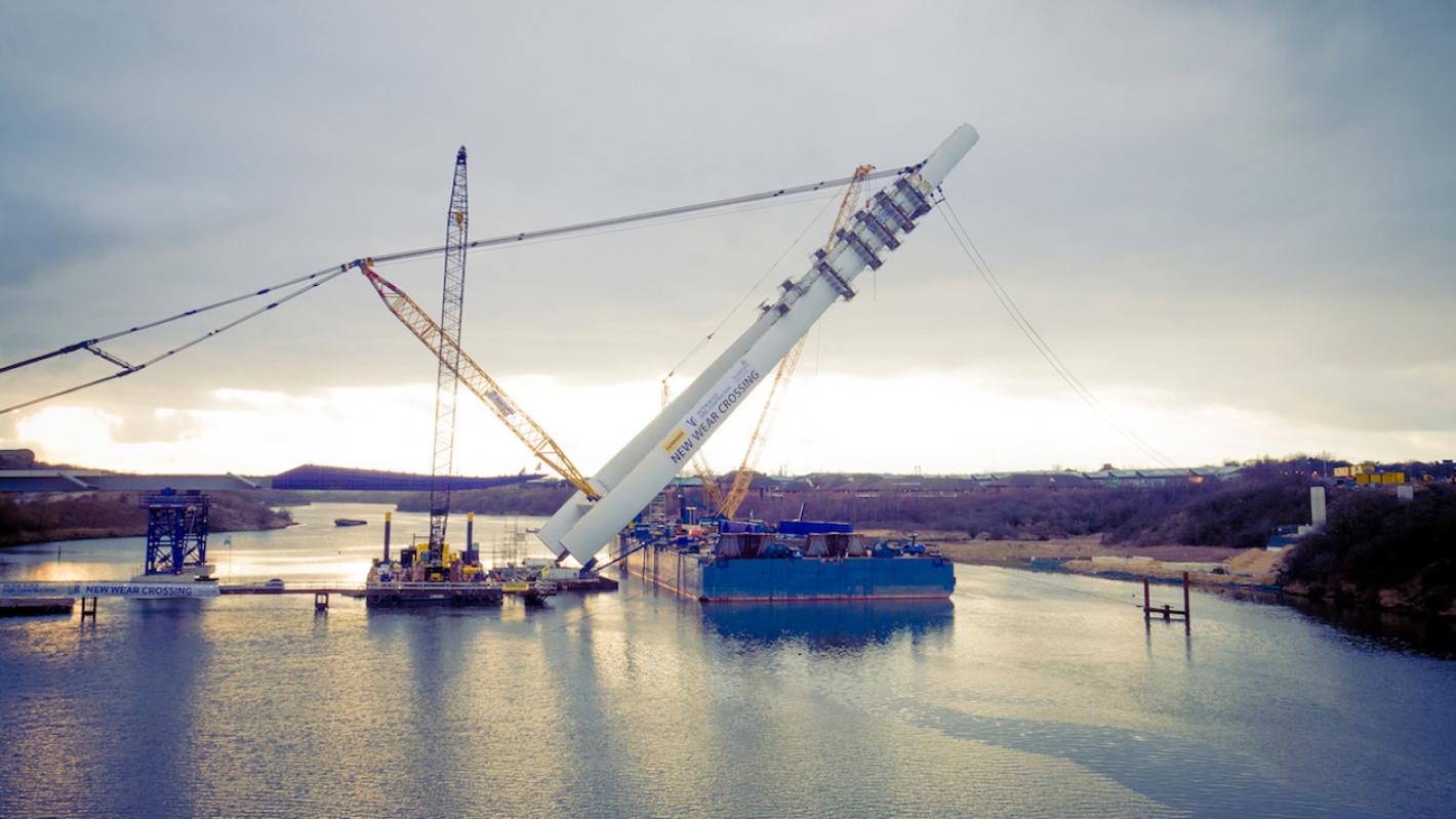 Northern Spire pylon being erected