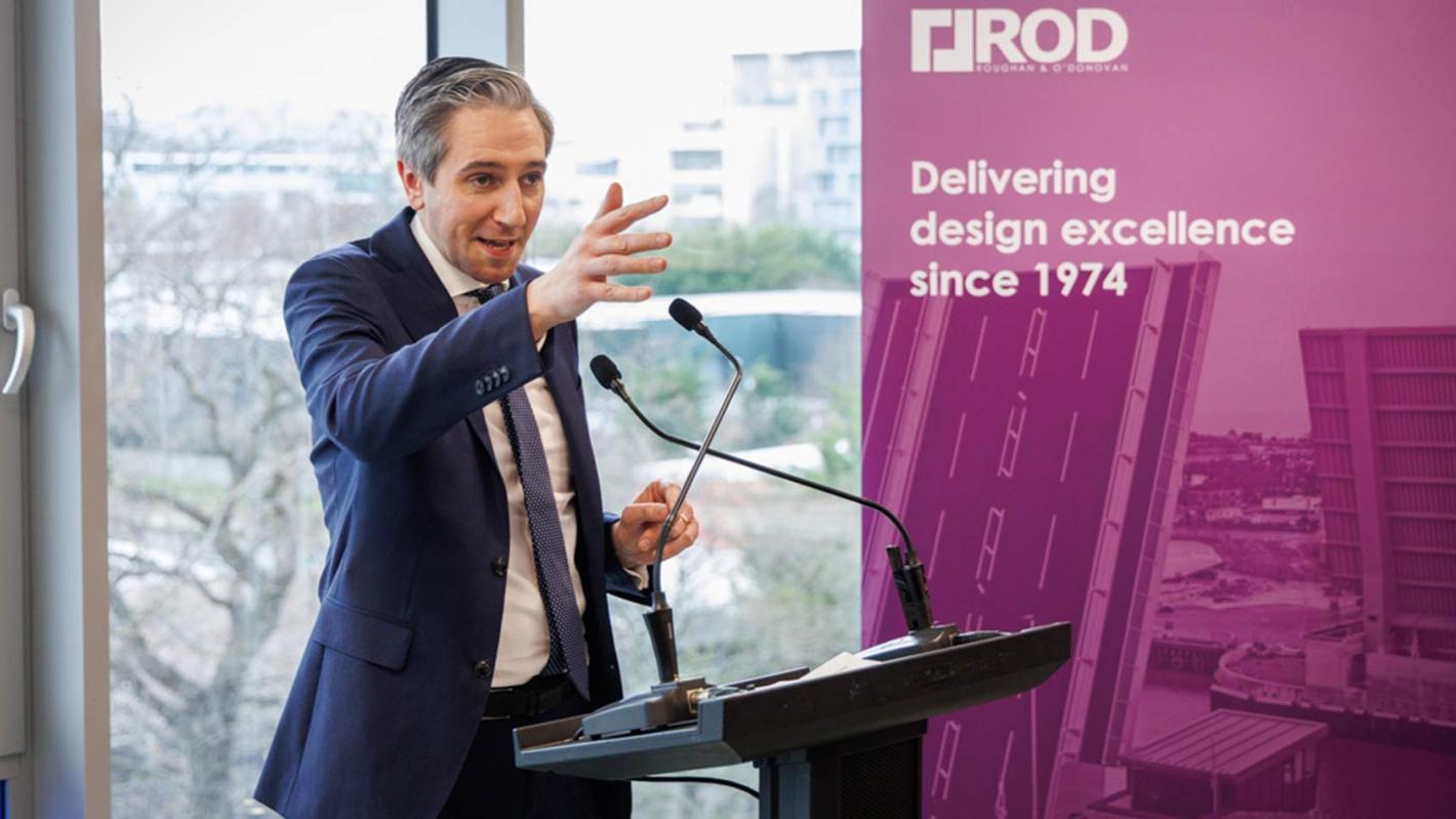 The Chase Opening Banner 6