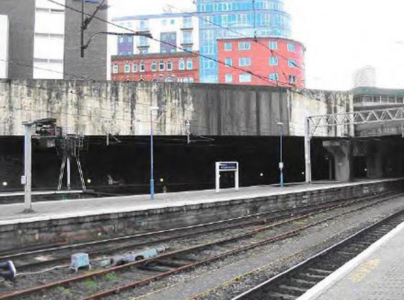 Navigation Street Bridge