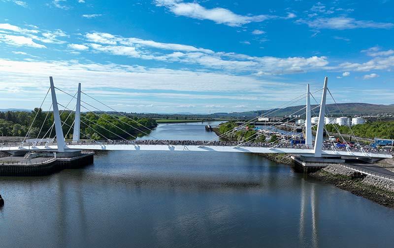 Renfrew Bridge Link Bar Image 